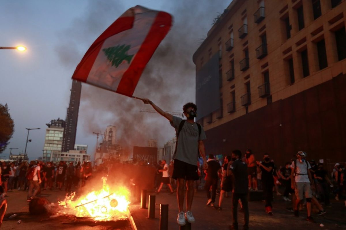 محاولة أمريكا لإثارة فتنة قومية ـ طائفية في لبنان