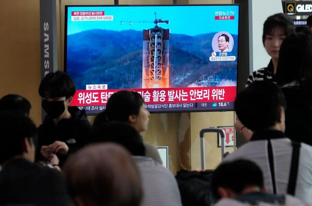 رسانه‌ها؛ شکست تلاش فضایی کره شمالی و…